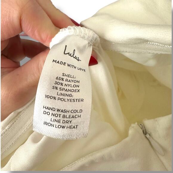 Lulus NWOT Impress Release White Off-The-Shoulder Puff Sleeve Ponte Jumpsuit XS - Picture 9 of 10